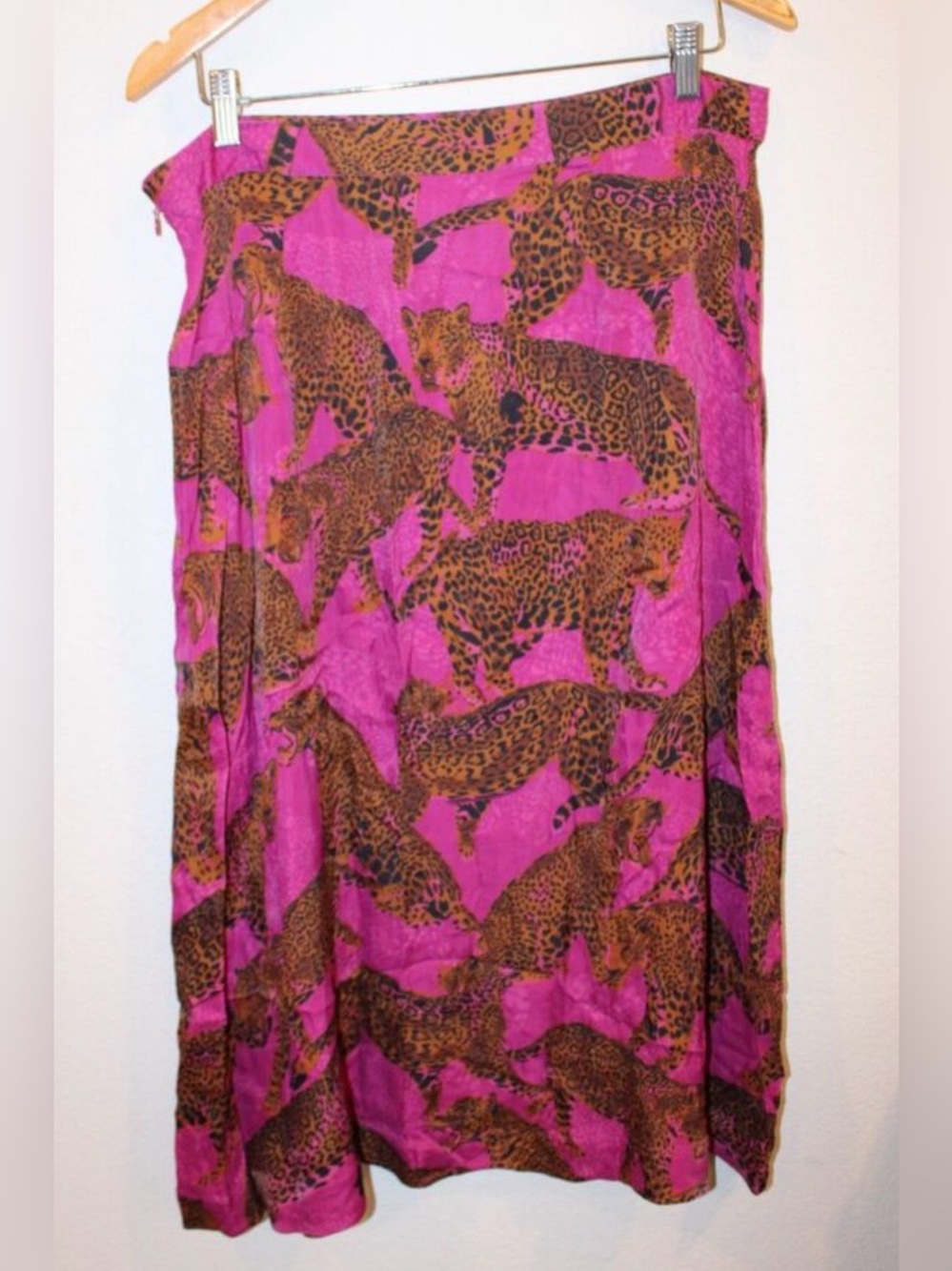 FARM Rio Artsy Leopards Midi Skirt pink purple XL Flawed Missing Tiny Hook